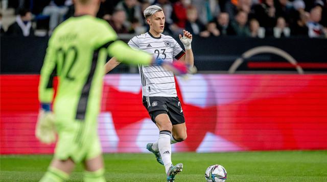 1648367027795081423.jpg 1648367027795081423.jpg